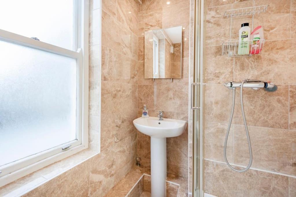 Studio Apt With Huge Balcony Near Oxford St - Marble Arch - Hydepark Лондон Экстерьер фото